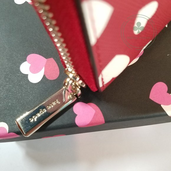 MAKE AN OFFER kate spade staci heart pop printed boxed large continental wallet - Picture 3 of 7